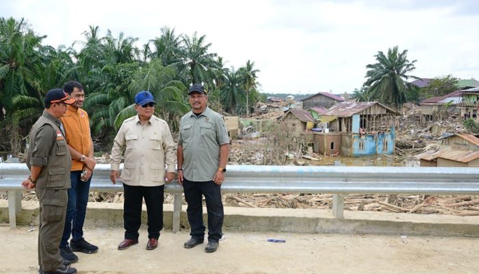 Gubernur Mualem Dampingi Presiden Prabowo Tinjau Dampak Banjir di Aceh Tamiang, Aceh Tengah dan Bener Meriah