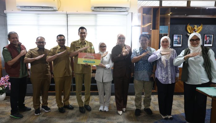 Sekda Aceh Sambut Bantuan Pemkot Palu untuk Korban Banjir di Aceh