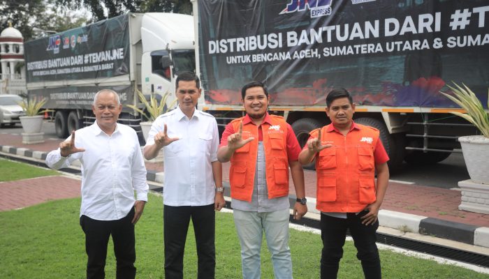 JNE Salurkan 500 Ton Lebih Bantuan Logistik untuk Korban Bencana di Aceh