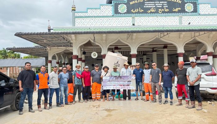 Solusi Bangun Andalas Salurkan Bantuan ke Sejumlah Wilayah Terdampak Banjir di Aceh