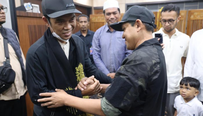 Wakil Gubernur Aceh Sambut UAS di Bandara SIM, Hadiri Peringatan 21 Tahun Tsunami Aceh