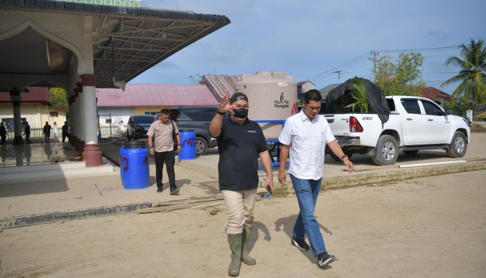 ‎Sekda Aceh Pantau Aksi ASN Relawan di Pidie Jaya dan Bireuen