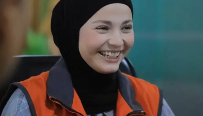 Influencer Turki Tugba Kiara Terharu Saksikan Keteguhan Warga Aceh Saat Salurkan Bantuan Bersama Rumah Zakat