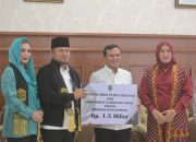 Wagub Fadhlullah Terima Bantuan Kemanusiaan Rp1,5 Miliar dari Gubernur Kaltim