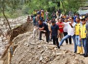 Sekda Aceh dan Rombongan Terjebak Longsor di Gayo Lues Saat Antar Bantuan
