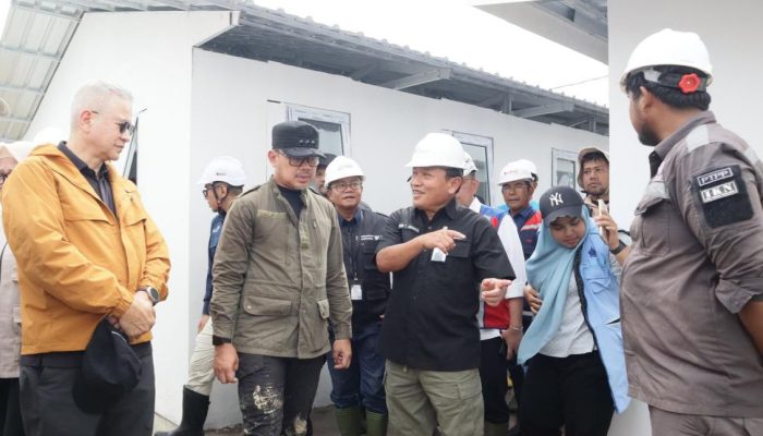 BSI Serahkan 90 Kunci Rumah Hunian Danantara kepada Pemkab Aceh Tamiang