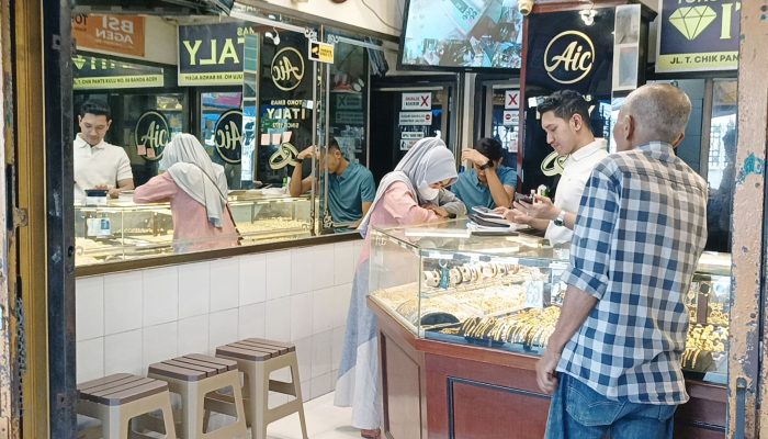 Harga Emas Awal 2026 Stabil di Rp7,6 Juta per Mayam, Pedagang Prediksi Tembus Rp8 Juta