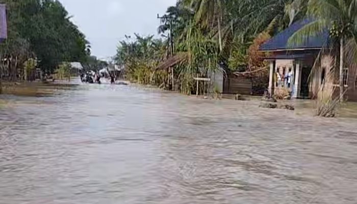Tanggul Sungai Iyu Jebol, Kampung Masjid Bendahara Aceh Tamiang Dikepung Banjir Susulan