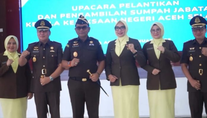 Kajati Aceh Lantik Kepala Kejaksaan Negeri Aceh Selatan