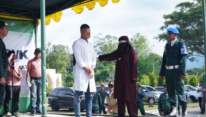 7 Pelaku Pesta Miras dan Pesta Seks di Aceh Besar Dicambuk