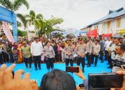 Tinjau Huntara dan Beri Bantuan Buat Korban Bencana di Tapanuli Tengah, Titiek Soeharto Apresiasi Polri