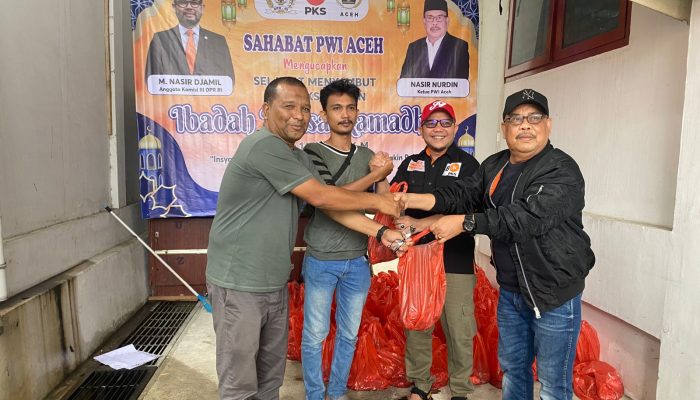 PWI Aceh Salurkan Daging Meugang untuk Ratusan Anggota, “Terima Kasih Bank Aceh, BSI, dan Nasir Djamil