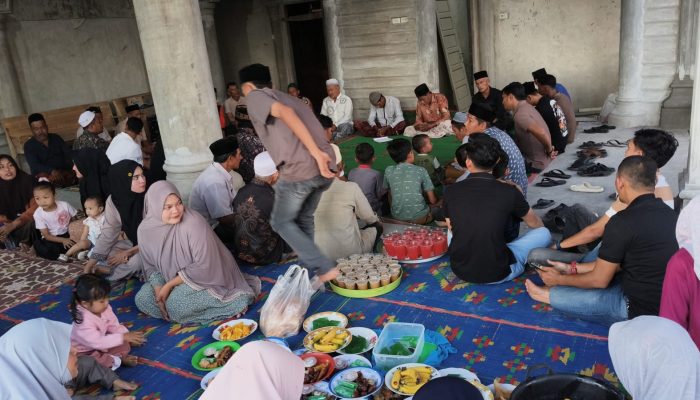 T. Muhammad Arfan Gelar Bukber Ramadhan Bersama Warga Meureubo
