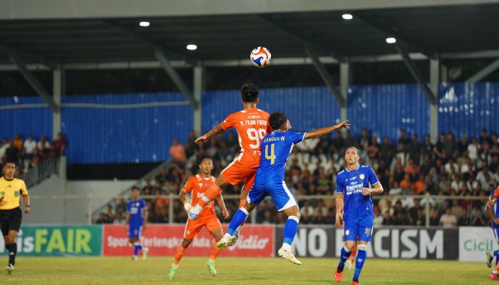 Sriwijaya FC Tak Punya Jersey Lain, Persiraja Terpaksa Pakai Biru di Kandang