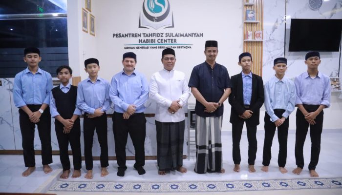 Bupati Aceh Besar Silaturahmi ke Pesantren Sulaimaniyah Turki, Bahas Khitan Massal 1.500 Anak