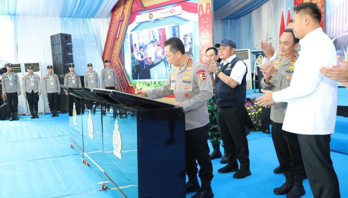 Kapolri Resmikan 57 Jembatan Merah Putih, Permudah Akses Warga