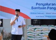 Wabup Aceh Besar Salurkan Bantuan Pangan, Kepada 62.118 Warga Penerima Manfaat