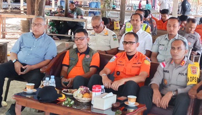 Asisten I dan Kapolres Aceh Besar Ikuti Zoom Meeting Pemantauan Objek Wisata Dipimpin Kapolri