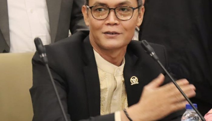 T.A. Khalid Apresiasi Polda Aceh, Pengamanan Idul Fitri 1447 H Dinilai Humanis dan Profesional
