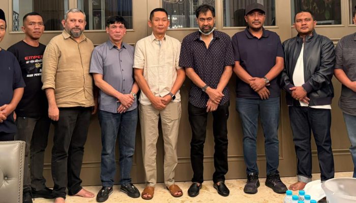 Mualem Kunjungi Korban Pengeroyokan di Polda Metro Jaya, Minta Kapolri Beri Atensi Khusus