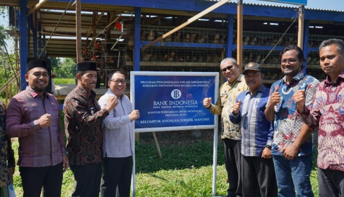 Bank Indonesia Perwakilan Aceh Serahkan Bantuan Sarpras Pertanian untuk Perkuat Ketahanan Pangan
