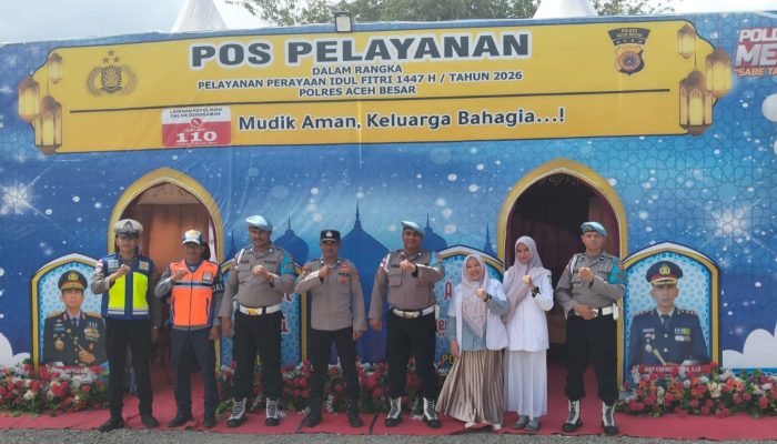 Nakes Puskesmas Kuta Malaka Layani Pemudik di Posko Ketupat Aneuk Galong