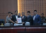 Sampaikan LKPJ 2025, Mualem Dorong Pembangunan Aceh Berkelanjutan