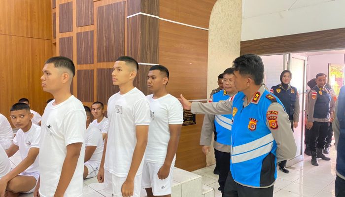 Kapolda Aceh Tinjau Langsung Rikkes Tahap I Calon Taruna/i Akpol 2026, Pastikan Seleksi Transparan dan Objektif