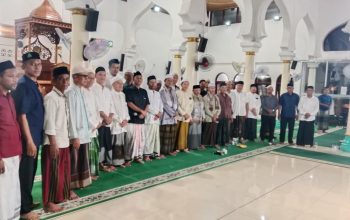 Tengku Syamsuddin Ditetapkan sebagai Imum Chik Masjid Besar Tgk Chik Mahraja Gurah Peukan Bada