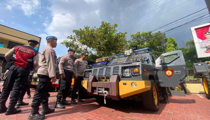Polresta Banda Aceh Gelar Apel Sarpras, 300 Personel Siap Amankan Mayday 2026