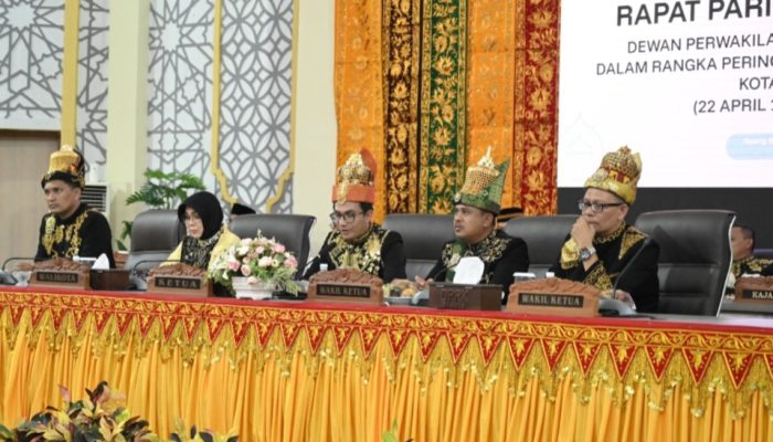 Irwansyah Pimpin Paripurna Istimewa HUT ke-821 Kota Banda Aceh, Tegaskan Komitmen Sinergi dan Pembangunan Berkelanjutan