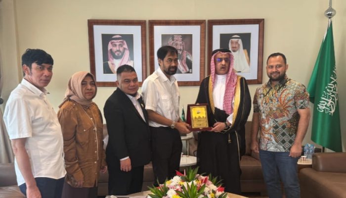 Ikut Kembangkan Pendidikan Aceh, Mualem Ucapkan Terimakasih kepada Arab Saudi