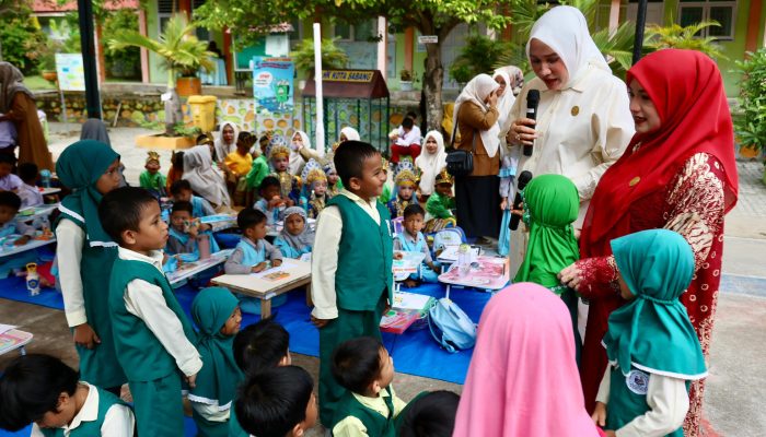 Kak Na: Gemar Makan Ikan untuk Anak Sehat, Kuat dan Cerdas