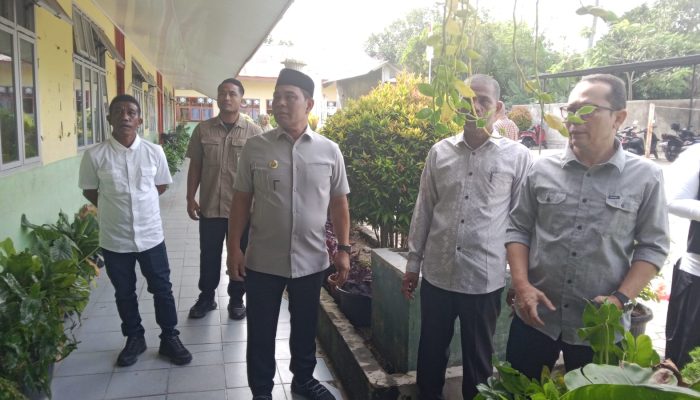 Bupati Aceh Besar Tinjau SD Negeri Lamlhom, Pastikan Fasilitas Belajar Semakin Layak