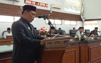 Bupati Aceh Besar Paparkan Raqan Penyertaan Modal PDAM