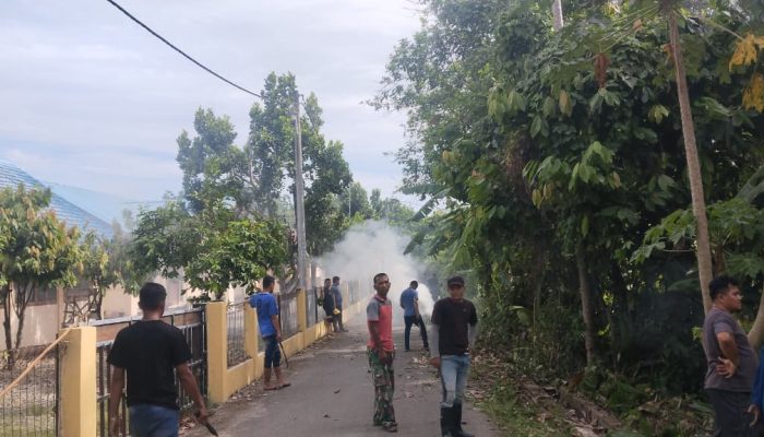 Warga Jruek Bak Kreh Gotong Royong Sambut Idul Adha 1447 H