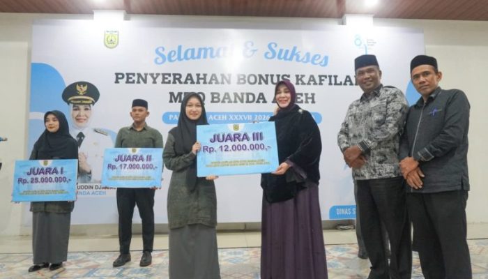 Pemko Banda Aceh Serahkan Bonus Kafilah Berprestasi, Illiza Targetkan Rebut Kembali Juara Umum MTQ Aceh 2027