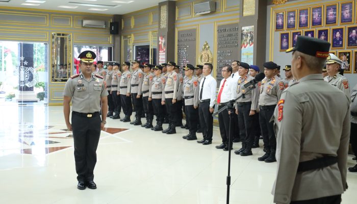 1.544 Personel Jajaran Polda Aceh Naik Pangkat, Satu AKBP Resmi Sandang Pangkat Kombes