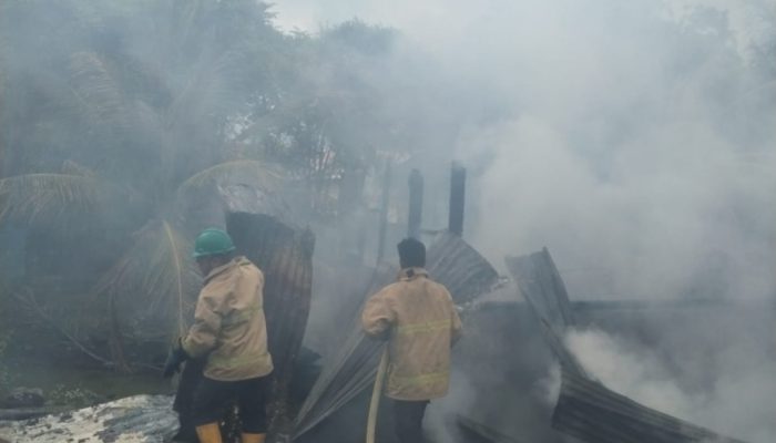 Rumah Panggung di Lam Bateung Ludes Terbakar, Tidak Ada Korban Jiwa