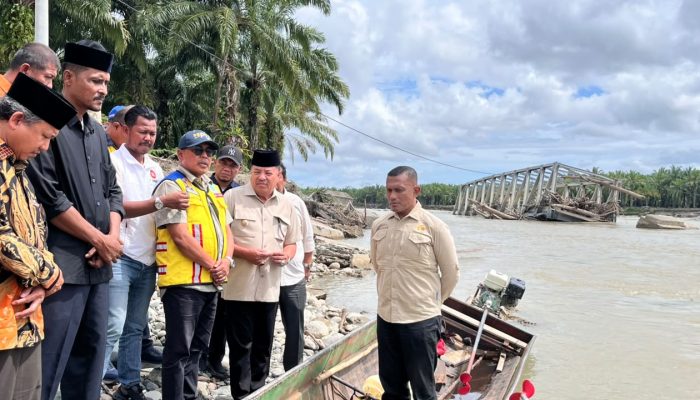 Bupati Nagan Raya dan Anggota DPR RI Turun Langsung Tinjau Infrastruktur Terdampak Bencana