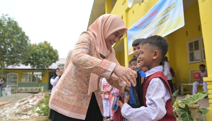 DWP Aceh Salurkan Perlengkapan Sekolah untuk 429 Siswa Terdampak Banjir di Aceh Tamiang