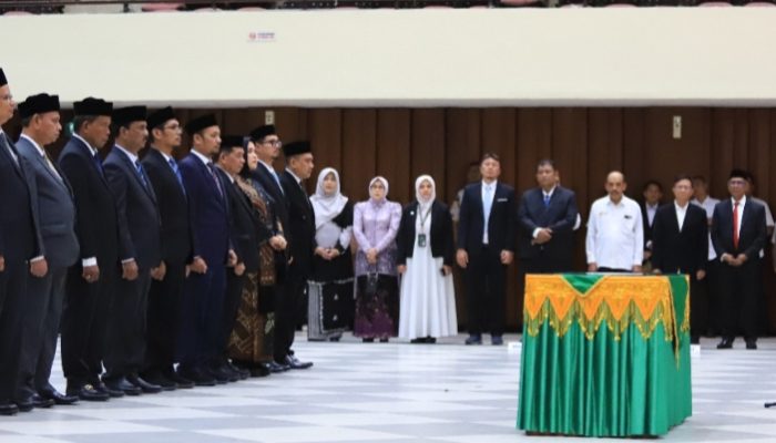 Rektor USK Lantik 12 Dekan dan Direktur Pascasarjana Periode 2026–2031, Tekankan Kepemimpinan Cepat dan Terukur