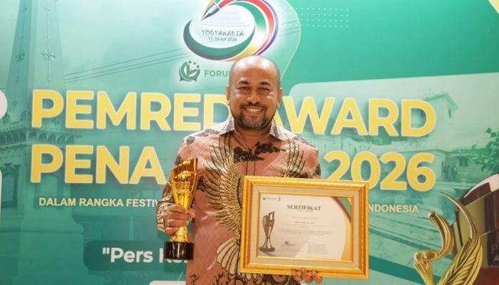 Direktur Utama Bank Aceh Raih Pemred Award 2026 atas Komitmen Keterbukaan Informasi
