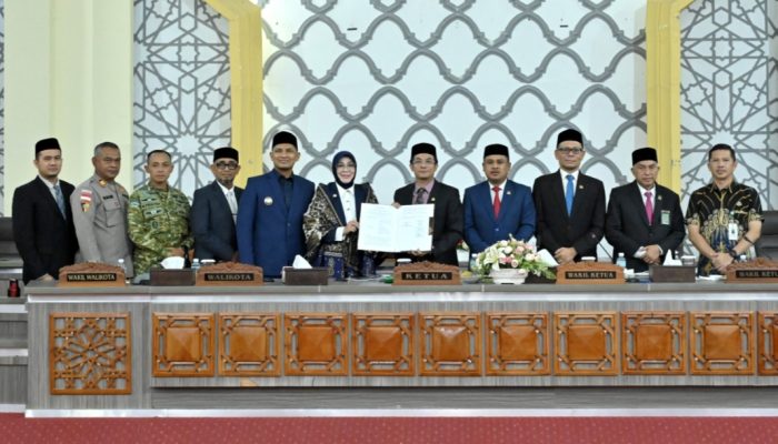 Seluruh Fraksi DPRK Setujui Raqan Pertanggungjawaban Pelaksanaan APBK Banda Aceh 2025