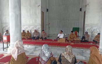 Pengajian Rutin Kuta Baro Ajak Jamaah Perkuat Tauhid dan Tawakal