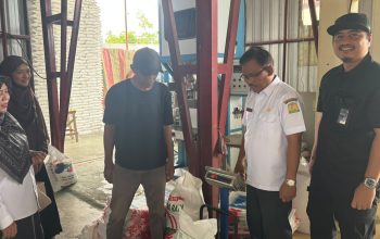 Bulog Salurkan 1.801,81 Ton Beras Bantuan Pangan untuk 60.027 Keluarga di Aceh Besar