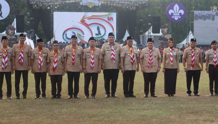 Sekda Aceh Terima Lencana Melati, Penghargaan Tertinggi Gerakan Pramuka