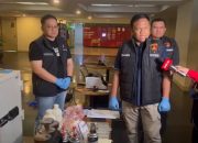 Polri Ungkap Dugaan Penyelundupan Emas Hasil Tambang Ilegal ke Dubai, Dua WNA India Diamankan