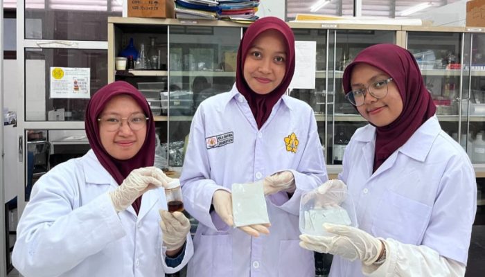 Mahasiswa USK Kembangkan Membran Antibakteri dari Limbah Kulit Manggis untuk Pengolahan Air