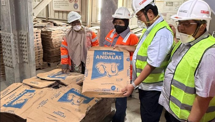 Direktur Operasi SIG Tinjau Langsung Pabrik dan Distribusi Semen di Aceh